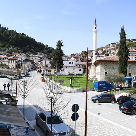 Guest House Cela City Centre Berat Exteriör bild
