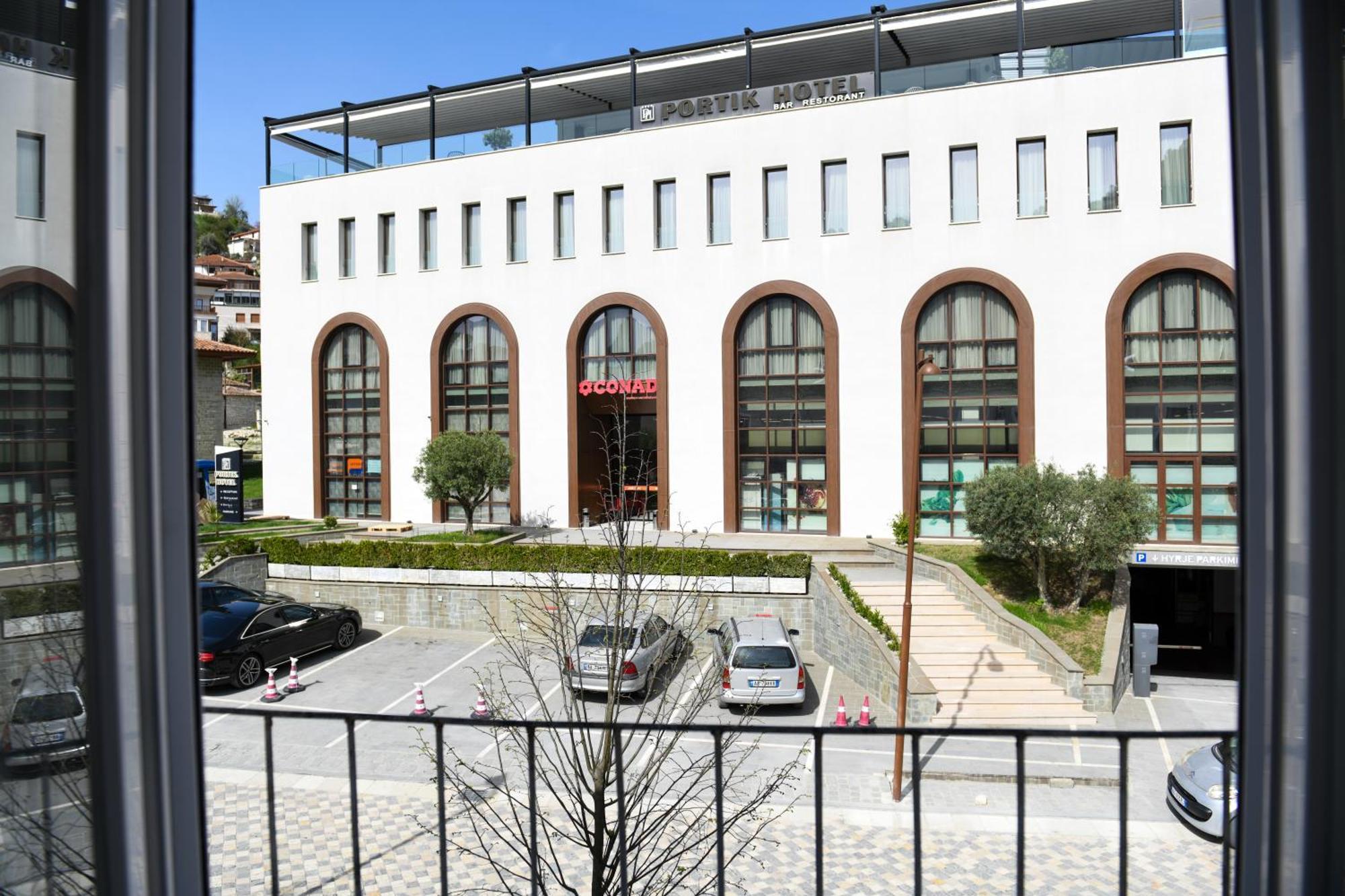 Guest House Cela City Centre Berat Exteriör bild