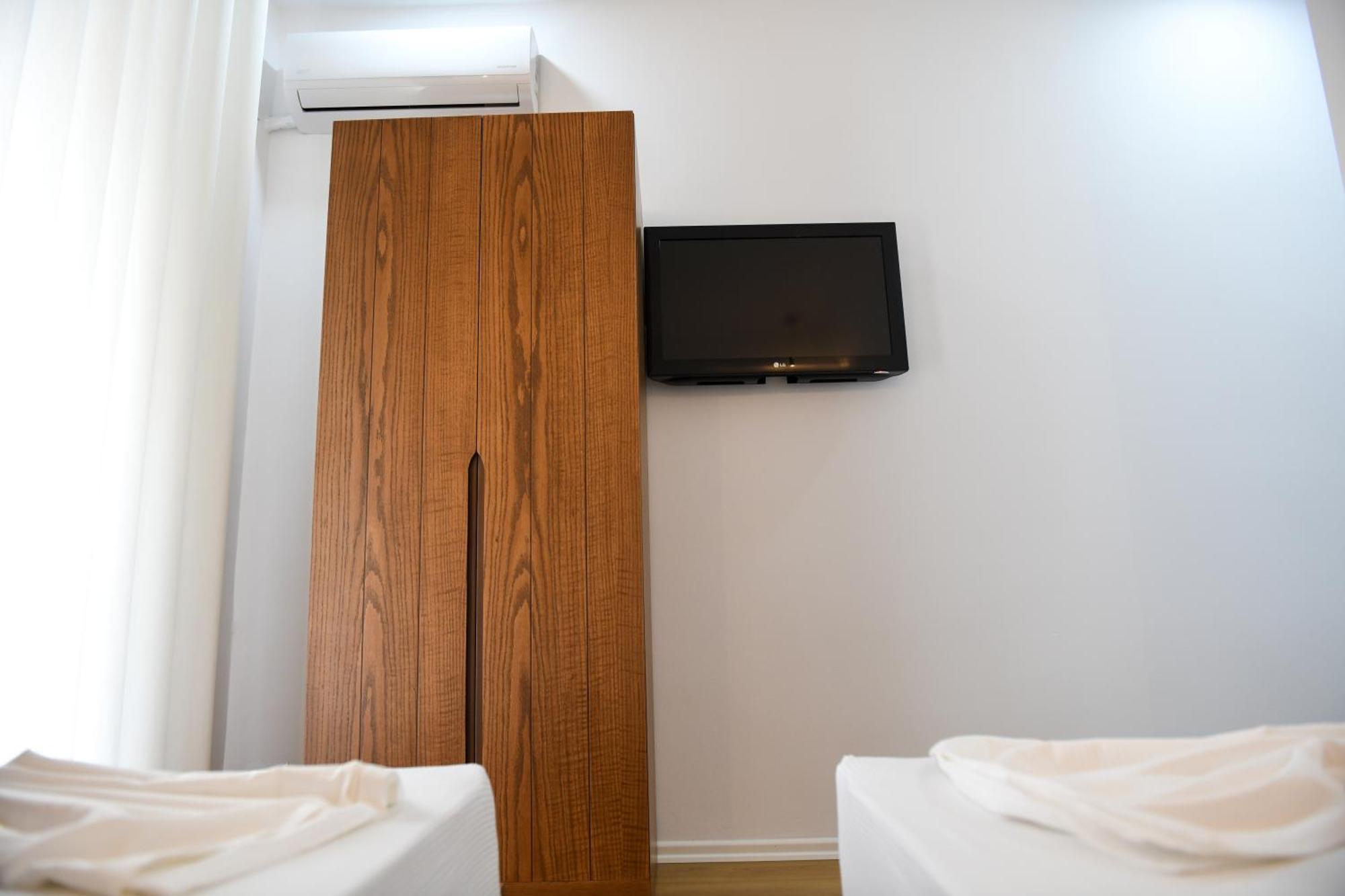 Guest House Cela City Centre Berat Exteriör bild
